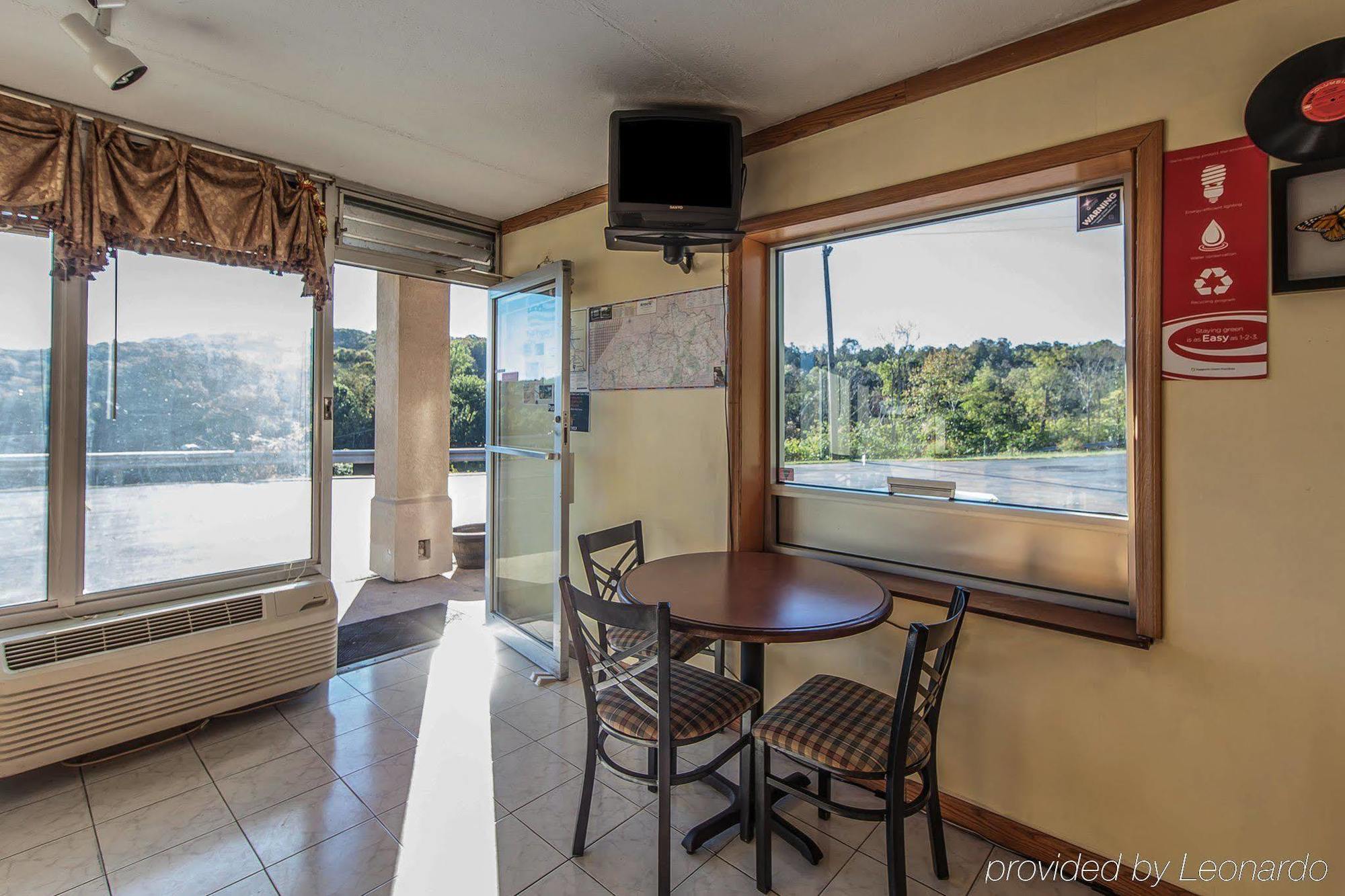 Rodeway Inn Renfro Valley Mount Vernon Esterno foto