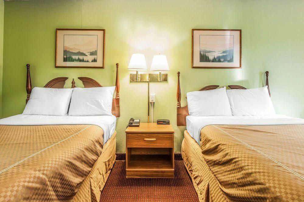 Rodeway Inn Renfro Valley Mount Vernon Esterno foto